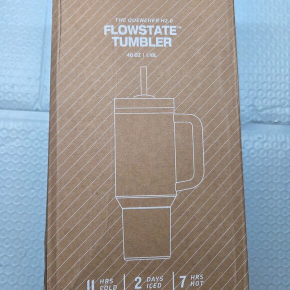 Stanley The Flowstate - Quencher Tumbler - 40 oz - Jack, Sally, & Zero - NEW - Picture 7 of 7